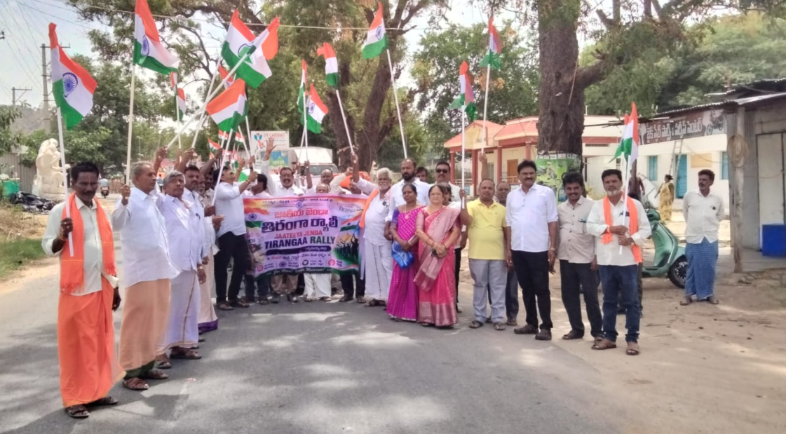 సోమలలో ఘనంగా ‘హర్ ఘర్ తిరంగా’ ర్యాలీ
